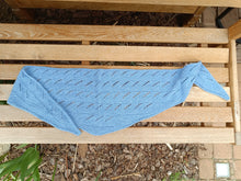 Laden Sie das Bild in den Galerie-Viewer, Maybreeze Tuch - Strickanleitung