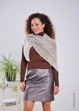 Laden Sie das Bild in den Galerie-Viewer, Multi-Muster-Tuch Advent 2026 von Veronika Hug - Geschenk-Set