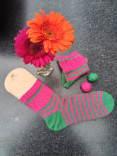 Laden Sie das Bild in den Galerie-Viewer, Sproutsocks - Strickanleitung für den Socktober 2026